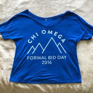 CHI OMEGA, wide neck, short sleeved top